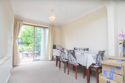 3 bedroom semi-detached house for sale, Felden Close, Watford