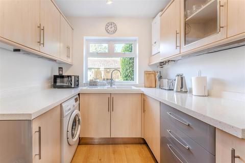 3 bedroom terraced house for sale, School Lane, Kettering NN16