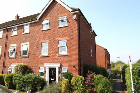 3 bedroom end of terrace house for sale, Houghton Regis, Dunstable LU5