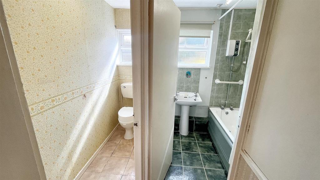 Separate WC
