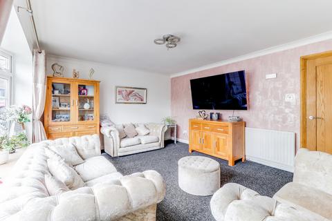 3 bedroom semi-detached house for sale, The Larches, Benfleet