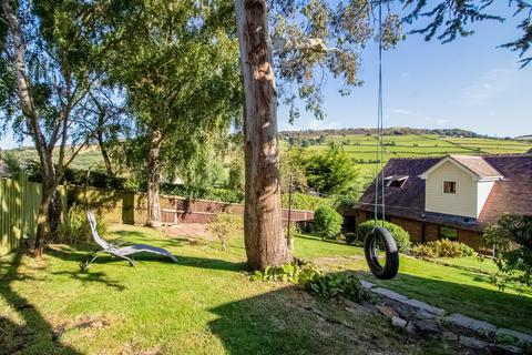 4 bedroom detached house for sale, Yew Tree Lane, Holmbridge, Holmfirth