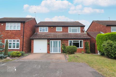 41 Arkle, Dosthill, Tamworth, B77 1NE