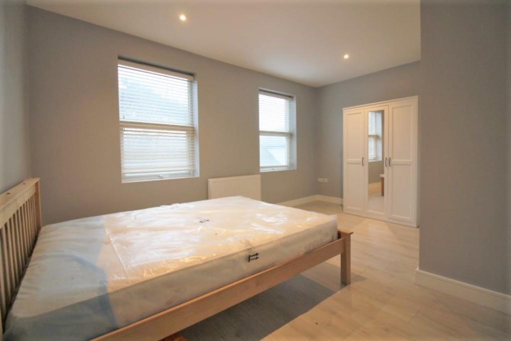 Okehampton Street, Exeter EX4 1 bed in a house share to rent £700 pcm (£162 pw)