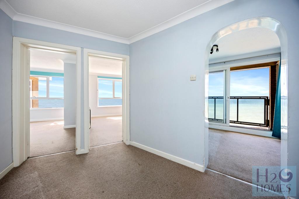 High Cliff Court 27-011