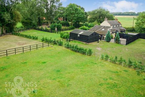 2 bedroom cottage for sale, Nogdam End, Norton Subcourse, Norwich