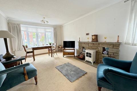 37 Wincote Close, Kenilworth, CV8 2QE