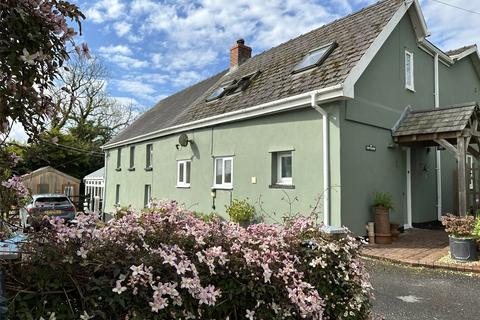 4 bedroom detached house for sale, Nr Foelgastell, Llanelli, Carmarthenshire, SA14