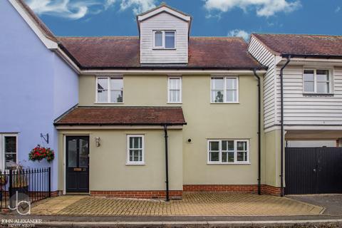 25 Archer Crescent, Tiptree, Colchester, CO5 0GS