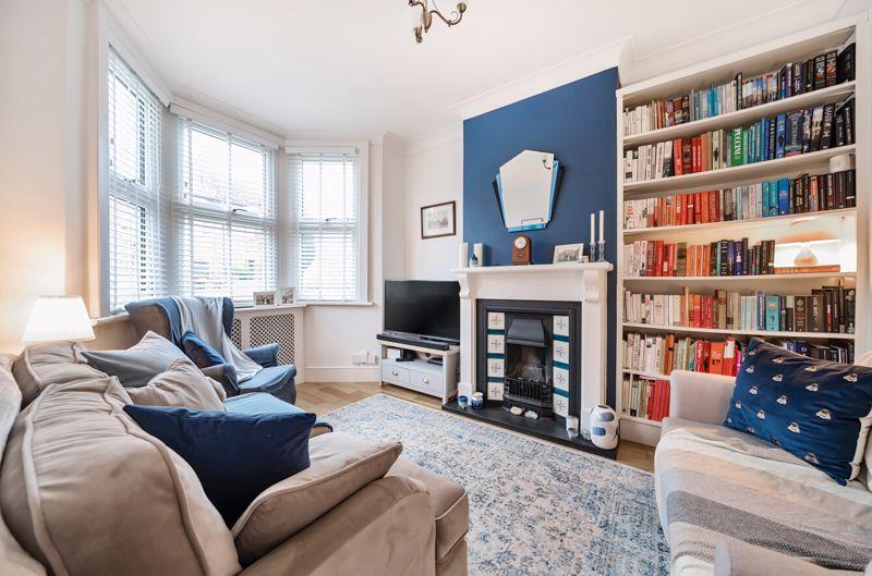 Reventlow Road, London SE9 2 bed terraced house for sale £485,000