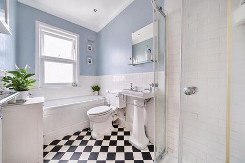 26 Reventlow Road, London, SE9 2DJ