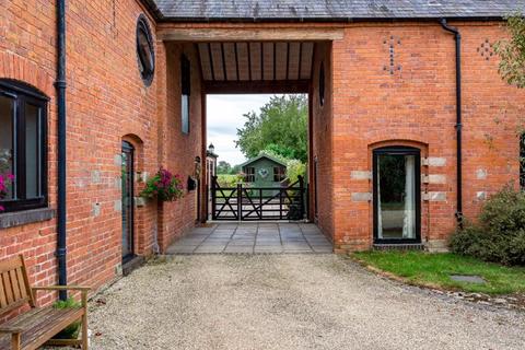 4 bedroom barn conversion for sale, 3 Highfield Barns, Aston Juxta Mondrum