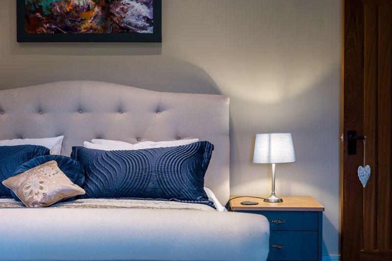 Photo 33
