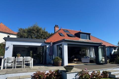 45 Albert Drive, Deganwy, Conwy, LL31 9RH