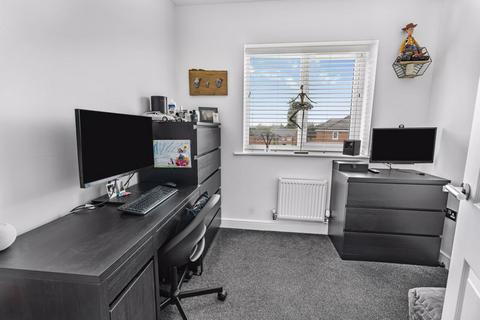 2 Briscoe Walk, Middleton, Manchester, M24 4LG