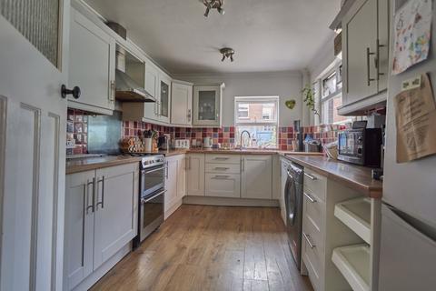 4 bedroom terraced house for sale, Normandy Road, Heavitree, Exeter