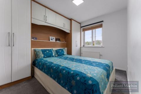 2 Whitstable Place, Croydon, CR0 1SA