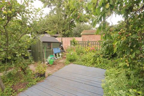 16a Goring Way, Greenford, UB6 9NL