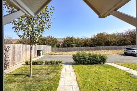 2 bedroom terraced house for sale, Ivy Close, Sandbach