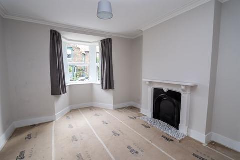 3 bedroom semi-detached house to rent, Old Street, Clevedon