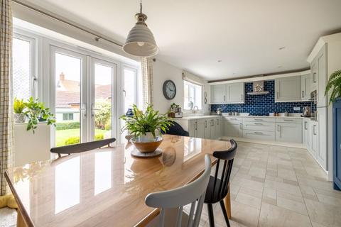 11 Apple Meadow, Baltonsborough, Glastonbury, BA6 8FQ