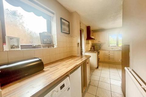 59 Maywater Close, South Croydon, CR2 0RS