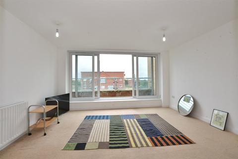 1 bedroom flat for sale, St. Mark's Place, Dagenham, Essex