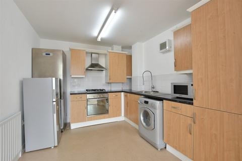 1 bedroom flat for sale, St. Mark's Place, Dagenham, Essex