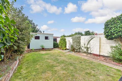 3 bedroom end of terrace house for sale, William Pitt Avenue, Deal, Kent