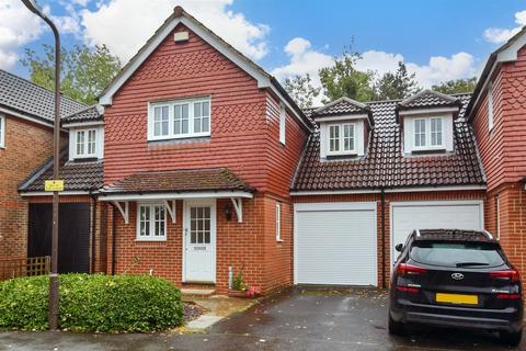 3 bedroom semi-detached house for sale, Greenhill, Staplehurst, Kent