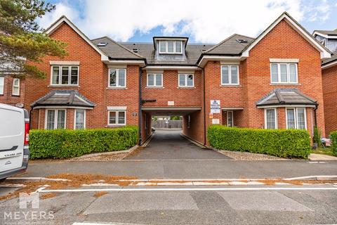 3 bedroom maisonette for sale, 84 Clarendon Road, Christchurch, BH23