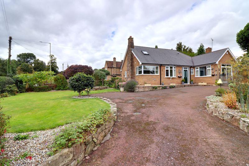 Newport Road, Stafford ST16 3 bed detached bungalow for sale £475,000