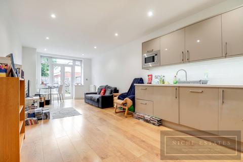 1 bedroom apartment to rent, Brunswick Park Road, Friern Barnet, London, N11