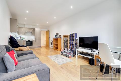 1 bedroom apartment to rent, Brunswick Park Road, Friern Barnet, London, N11