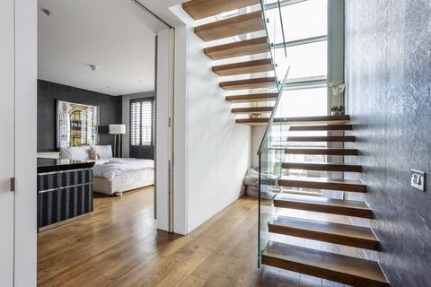 3 bedroom penthouse to rent, Westferry Circus, London E14