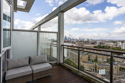 3 bedroom penthouse to rent, Westferry Circus, London E14