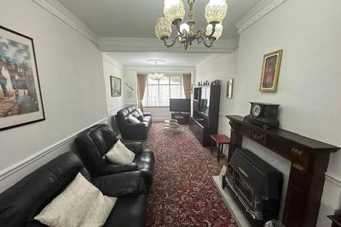 3 bedroom terraced house for sale, MORTLAKE ROAD, ILFORD IG1