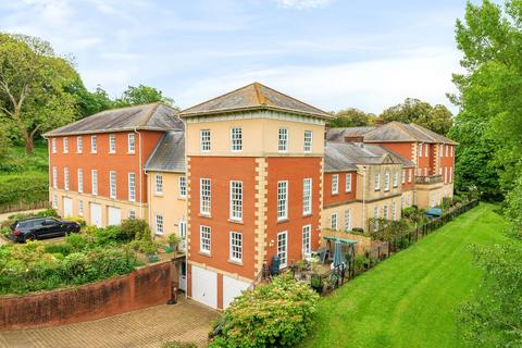 4 bedroom terraced house for sale, Prispen Drive, Silverton, Exeter, Devon, EX5