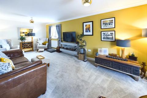 10 Baldwin Mews, Carterton, OX18 1AW