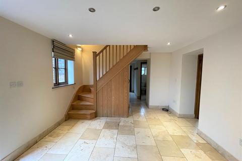 3 bedroom detached house to rent, Kilcot Inn Cottage, Kews Lane, Newent, Gloucestershire, GL18