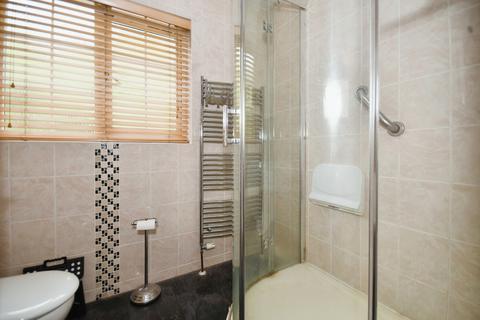 3 bedroom end of terrace house for sale, Broomhill Road, Chesterfield S41