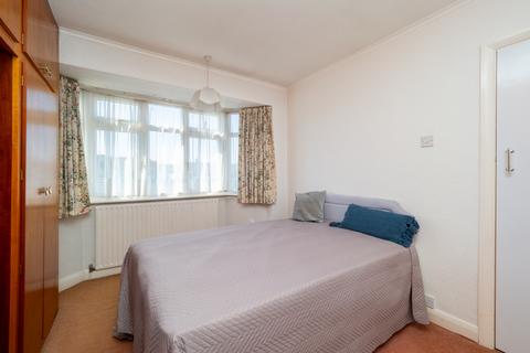 245 Aragon Road, Morden, SM4 4QW