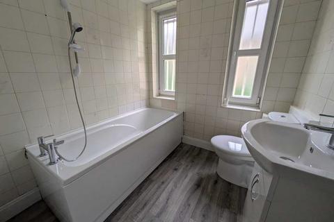 1 bedroom apartment to rent, Priory Gardens, Kent CT20