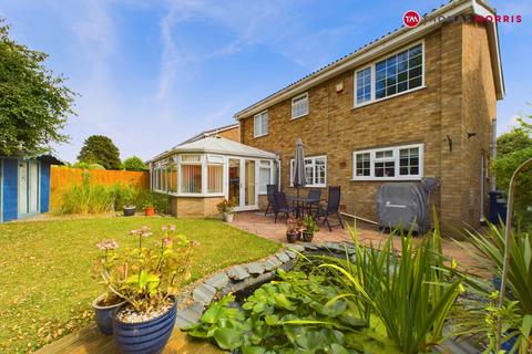 4 bedroom link detached house for sale, Chaucer Place, St. Neots PE19