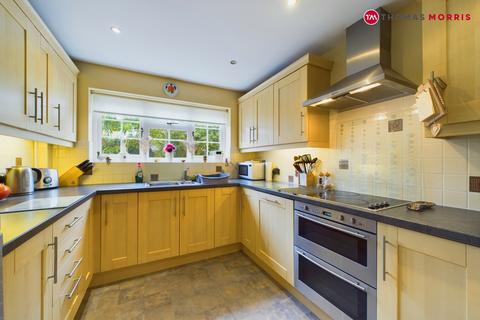 4 bedroom link detached house for sale, Chaucer Place, St. Neots PE19