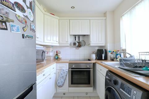 157 Brimfield Road, Purfleet-on-thames, RM19 1RQ