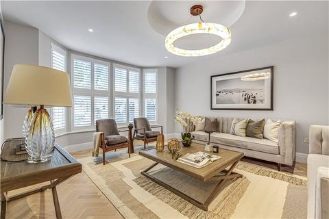 4 bedroom semi-detached house for sale, Westmoreland Road, Barnes, London, SW13