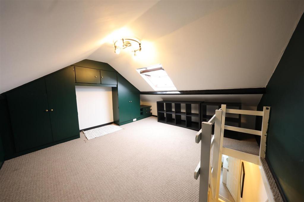 Melbourne Street, Hull 2 bed end of terrace house for sale £110,000