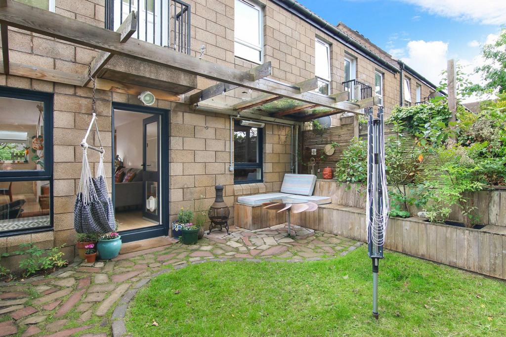 37 Quilts Wynd, Edinburgh, EH6 5RZ 1 bed ground floor flat for sale £