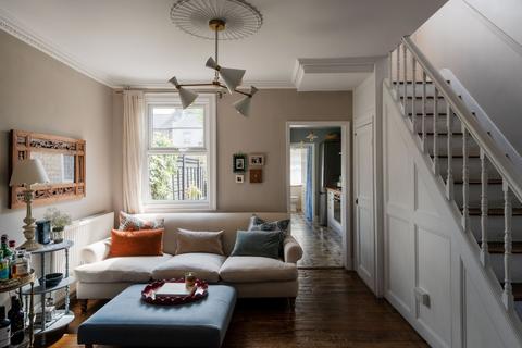 123 Downsell Road, London, E15 2BS